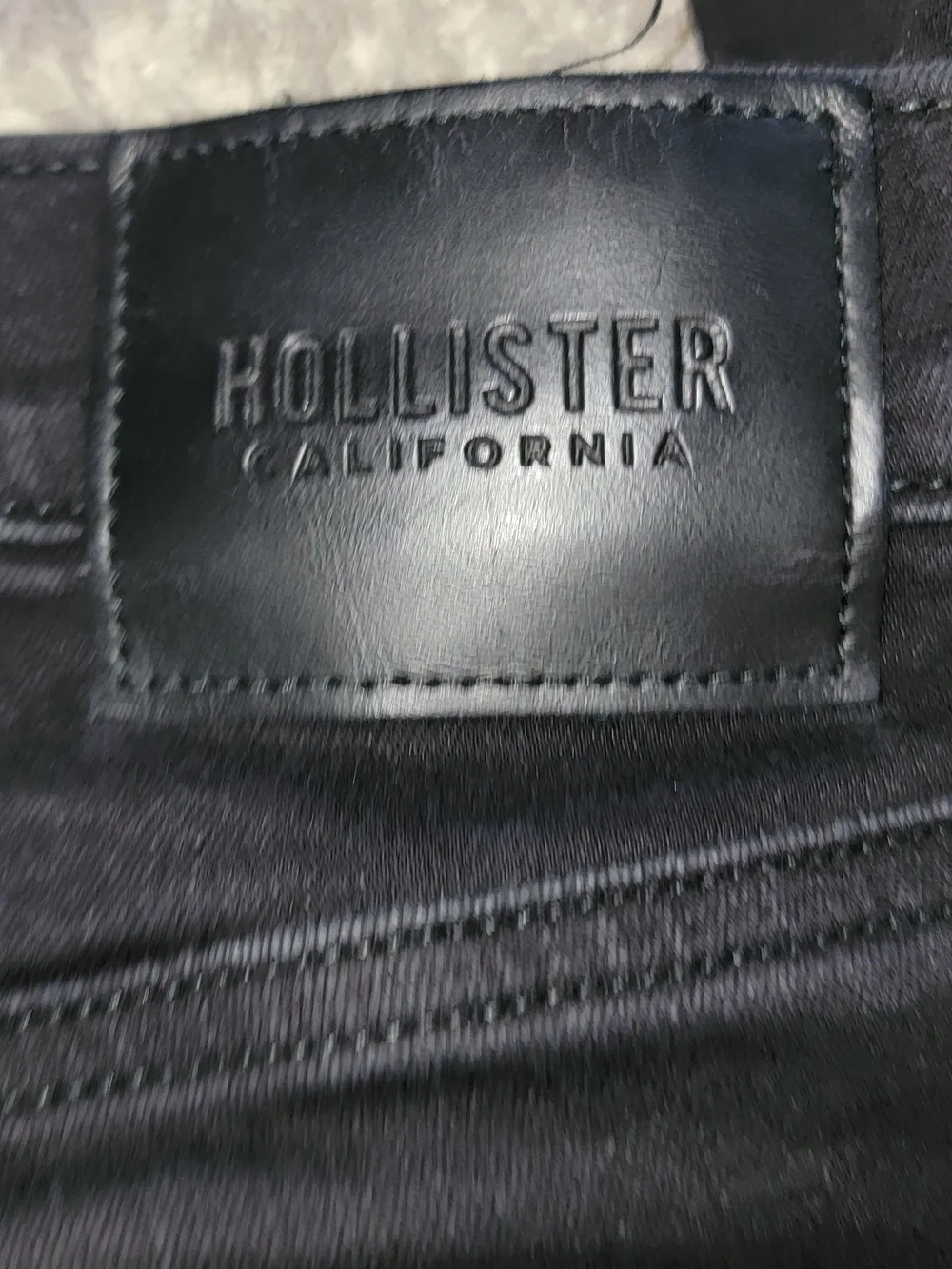 Hollister Straight Leg 30x32